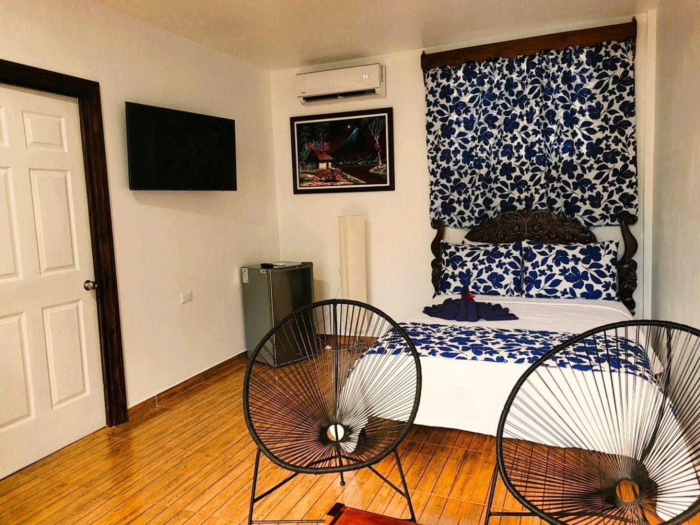 Tico Bed & Breakfast La Fortuna Exterior photo