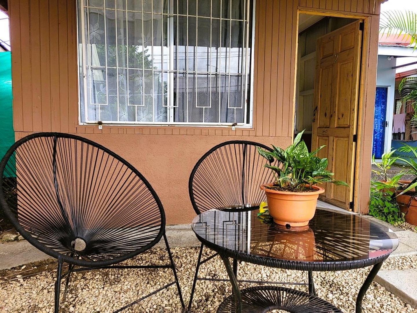 Tico Bed & Breakfast La Fortuna Exterior photo